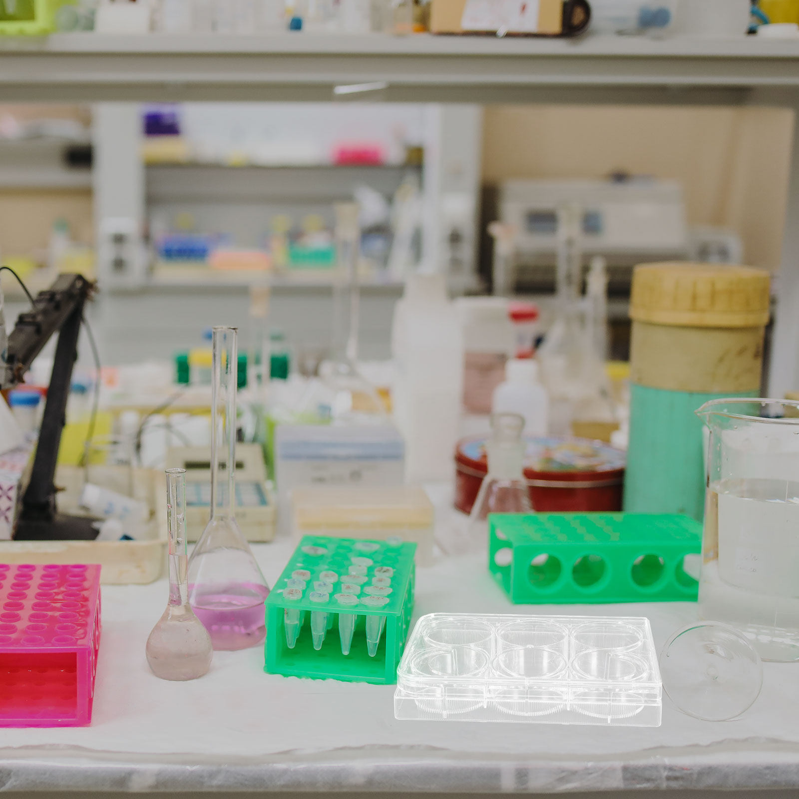 Plateau de culture cellulaire  - Lab Equipment avis et prix